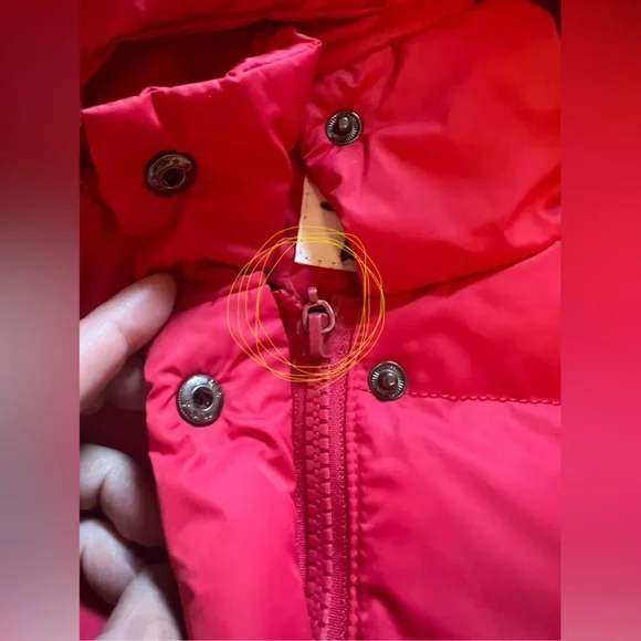Red winter jacket - Picture 4 of 7